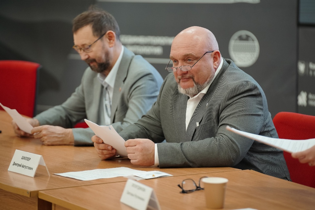 Выступление Дмитрия Шиллера