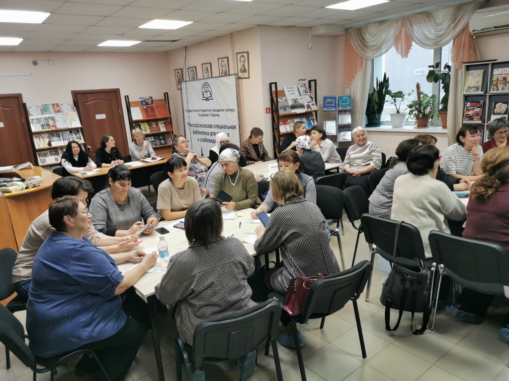 Открытие семинара.jpg